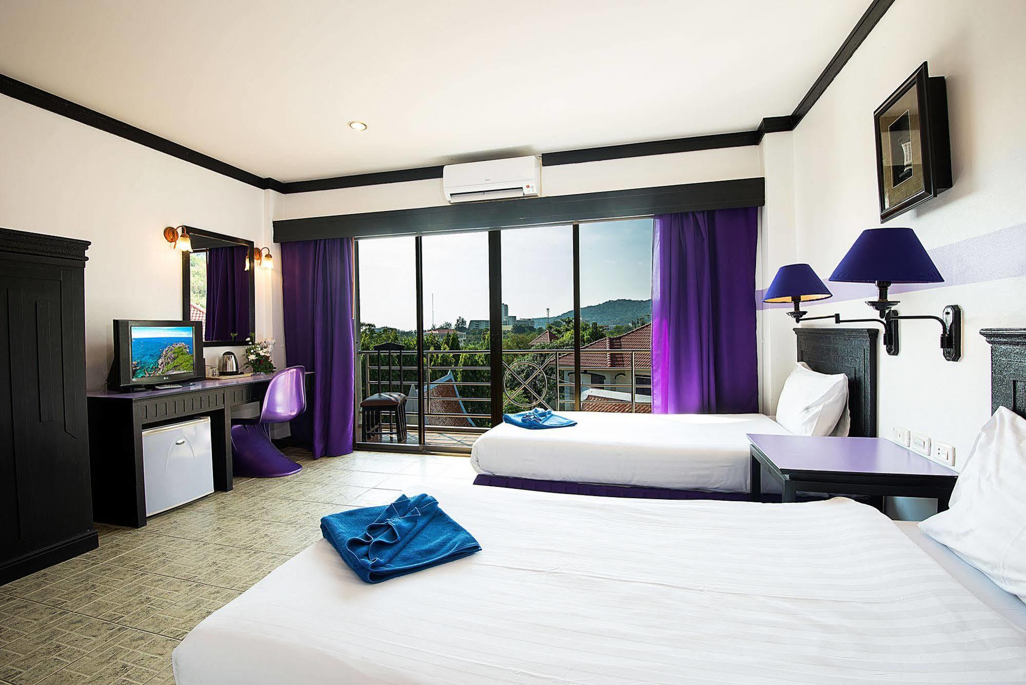 Asena Karon Resort Luaran gambar