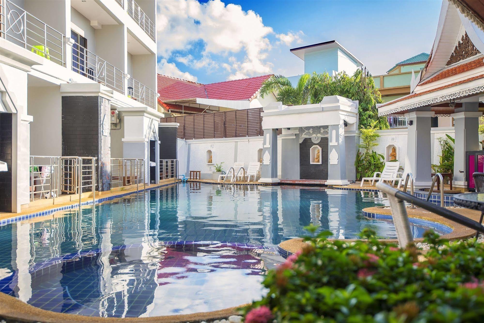 Asena Karon Resort Luaran gambar