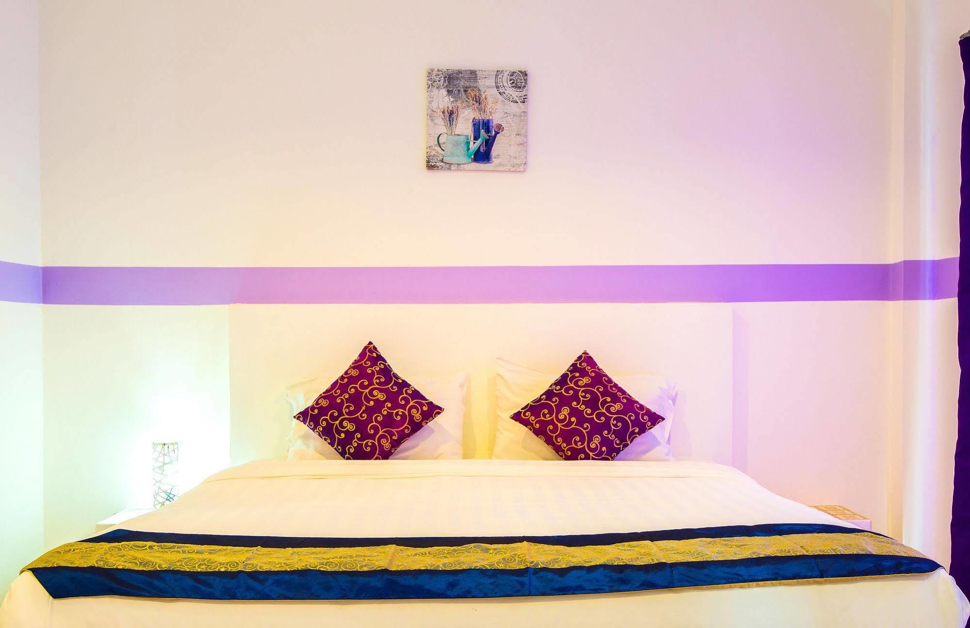 Asena Karon Resort Luaran gambar